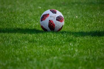 ESPN：河床希望租借埃切韦里或马斯坦托诺，但后者想留在皇马（配图示意）